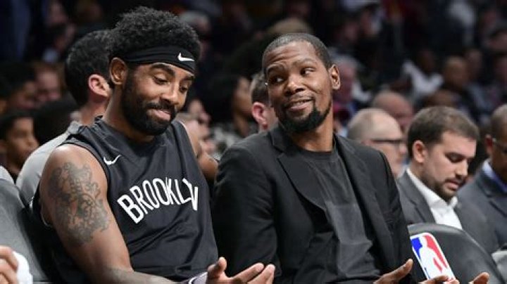All Eyes On Kevin Durant Amidst Kyrie Irving Trade Request – Celeb Secrets