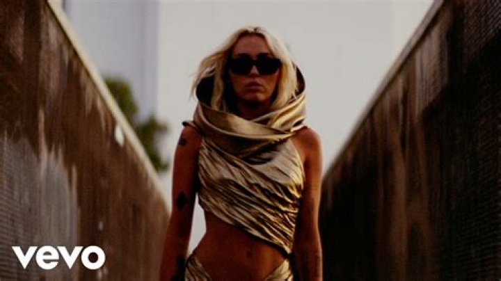 Band Accuses Miley Cryus Of Stealing Their Song