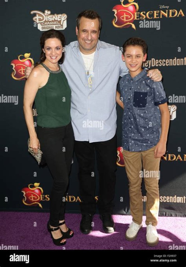 CARTER HASTINGS, TENZING NORGAY TRAINOR, KALI ROCHA – Celeb Secrets