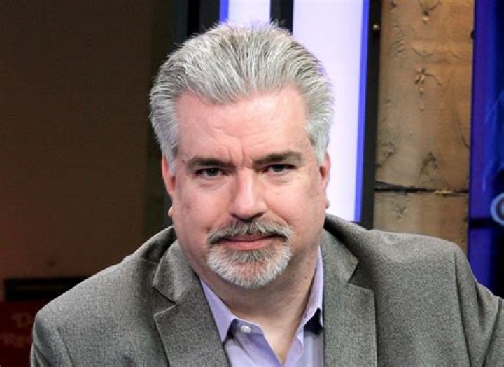 ESPN Radio Host Don La Greca Makes Return After Scare With COVID Pneumonia – Celeb Secrets