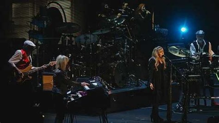 Fleetwood Mac Cancels Shows Due To Illness