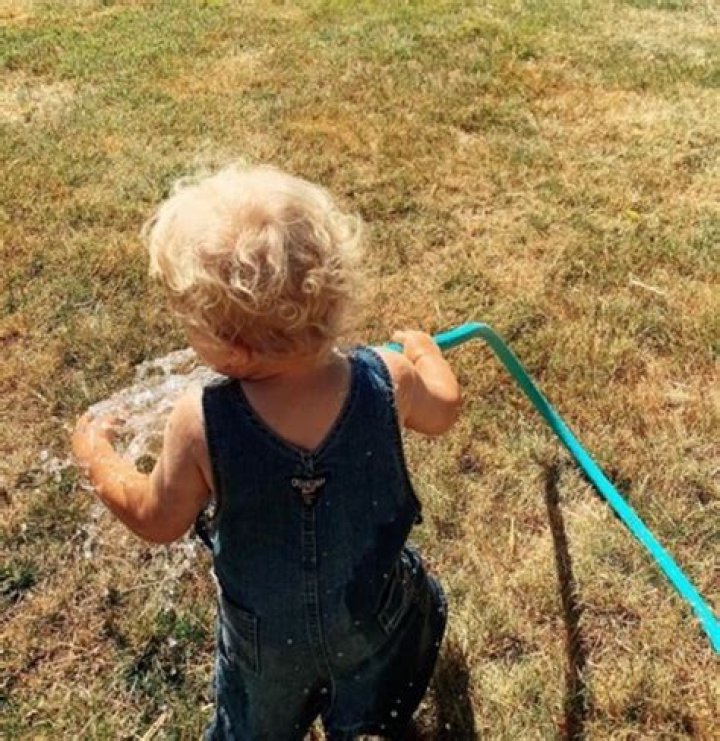 Isabel Roloff Shares More Of Mateo Than Was Previously Seen