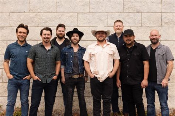 Josh Abbott Band Signs With Make Wake Artist and Deep Roots Management