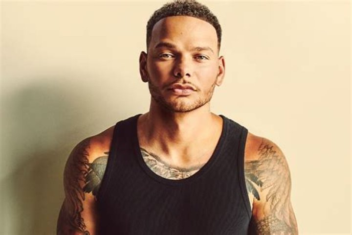 Hire Kane Brown for a Corporate Event or Performance Booking.