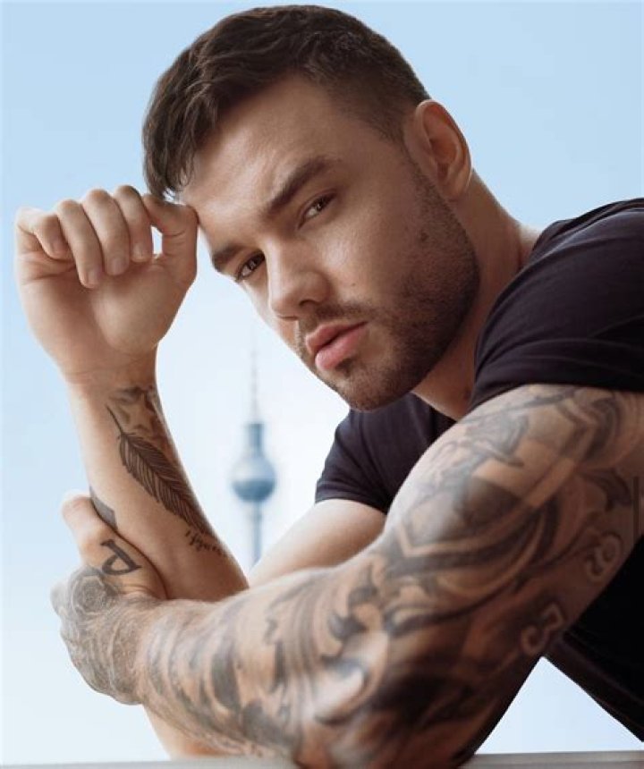 Liam Payne Reveals He Struggled With Addiction And Suicidal Thoughts During 1D Days – Celeb Secrets