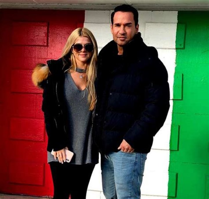 Mike “The Situation” Sorrentino Net Worth, Girlfriend, Married, Wife, Family, Height, Wiki