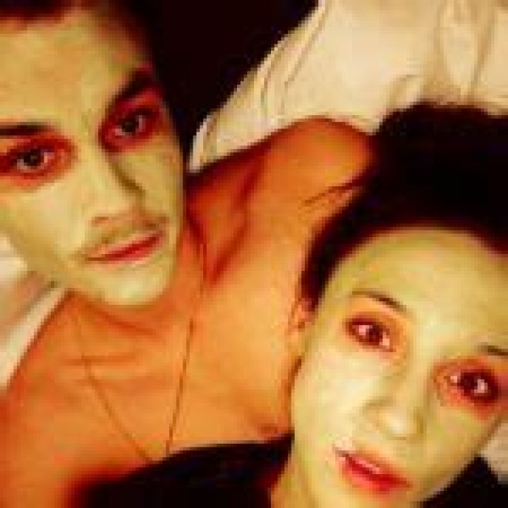 Actress Stella Maeve Husband, Fiance, Net Worth, Ethnicity, Bio