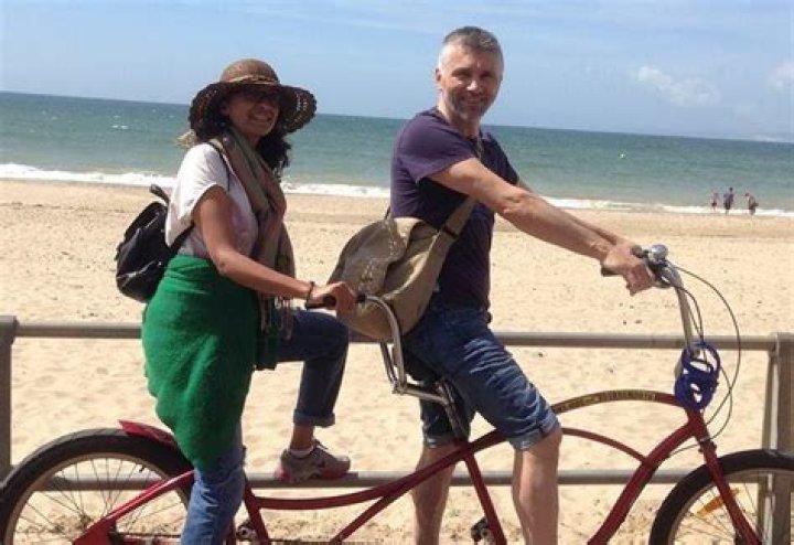 Who Are Naomi Scott's Parents?