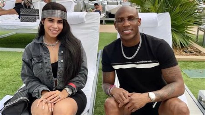 Yordenis Ugas Girlfriend 2021 - Dating Dayanara Leon For Over 2 Years!